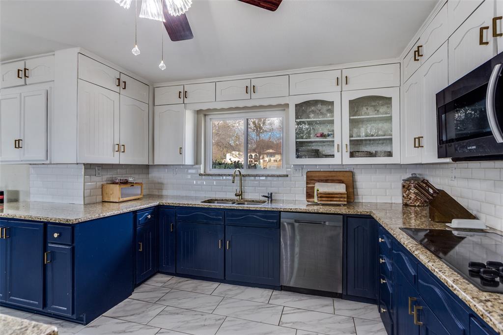 Benbrook Lakeshore Estates - Residential