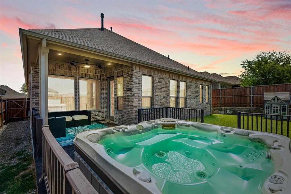 4001 Bamboo Trail