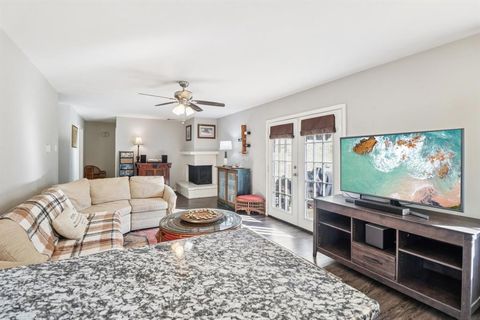 Tiny photo for 7520 Gayglen Drive, Dallas, TX 75217 (MLS # 21099400)