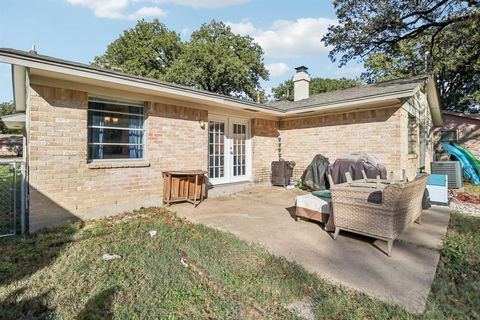 Tiny photo for 7520 Gayglen Drive, Dallas, TX 75217 (MLS # 21099400)