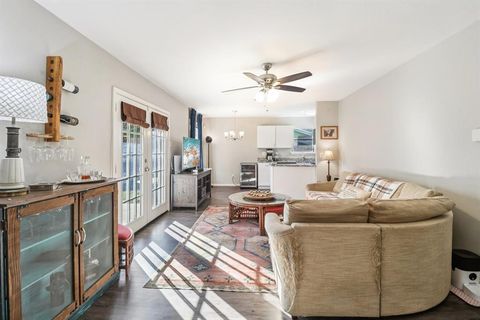 Tiny photo for 7520 Gayglen Drive, Dallas, TX 75217 (MLS # 21099400)