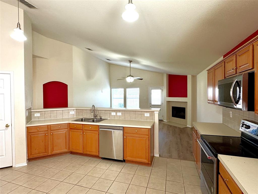 5301 Comanche Wells Drive