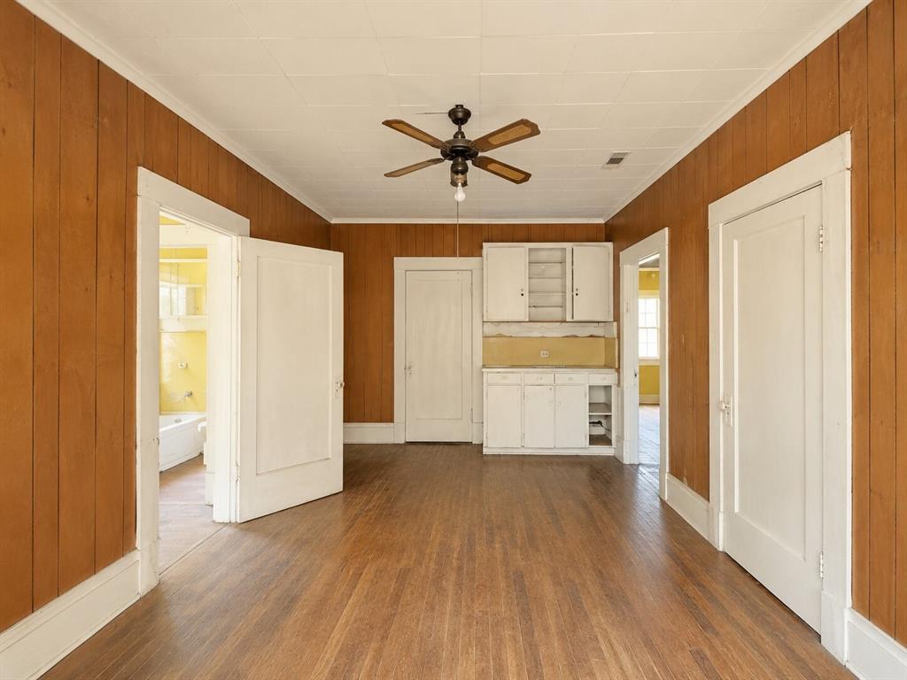 GARRISON, MITCHELL - Residential