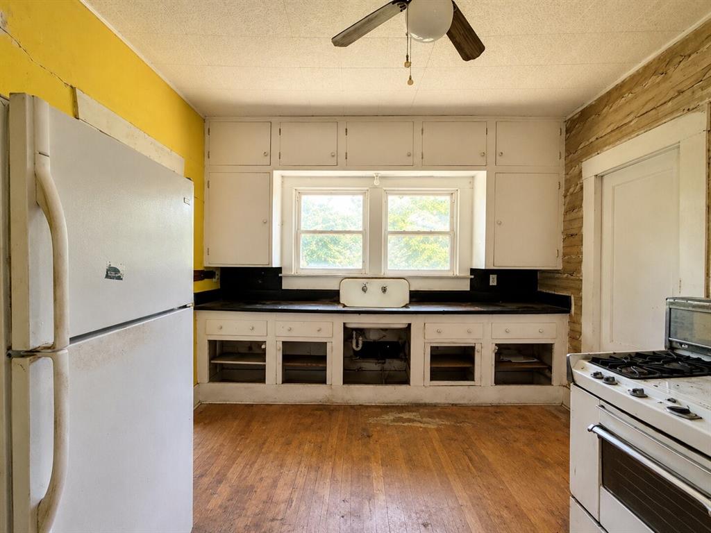 GARRISON, MITCHELL - Residential