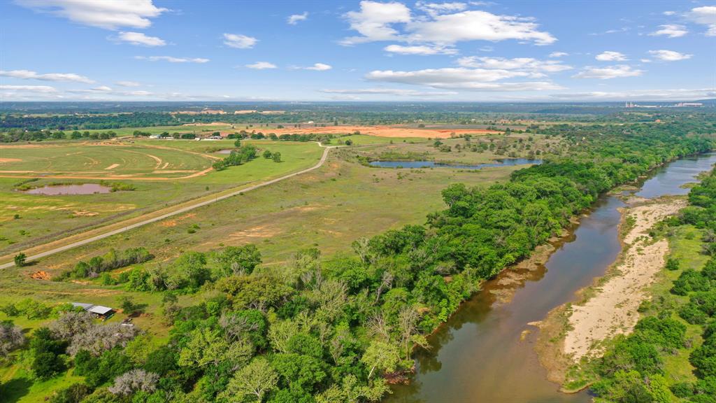 Mitchell Bend - Land