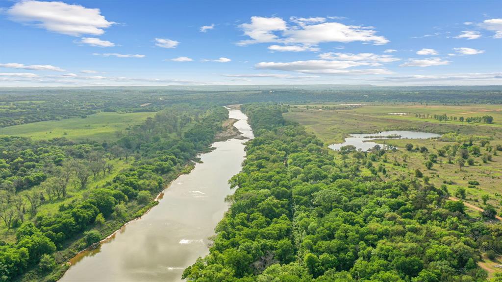 Mitchell Bend - Land