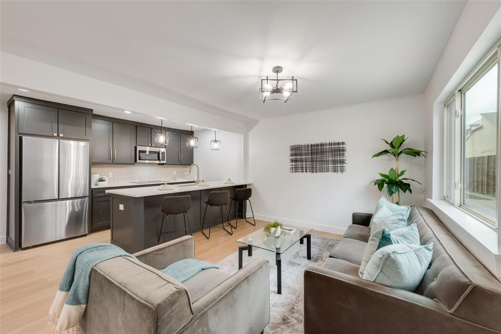 4039 Cole Avenue 119
