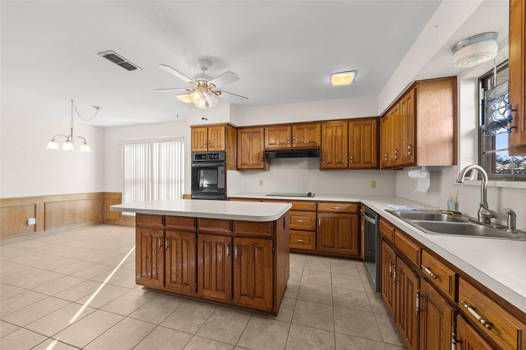 1116 Clear View Drive