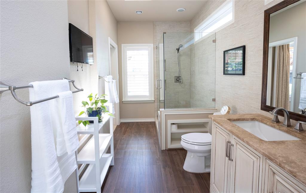 Country Club Heights - Residential