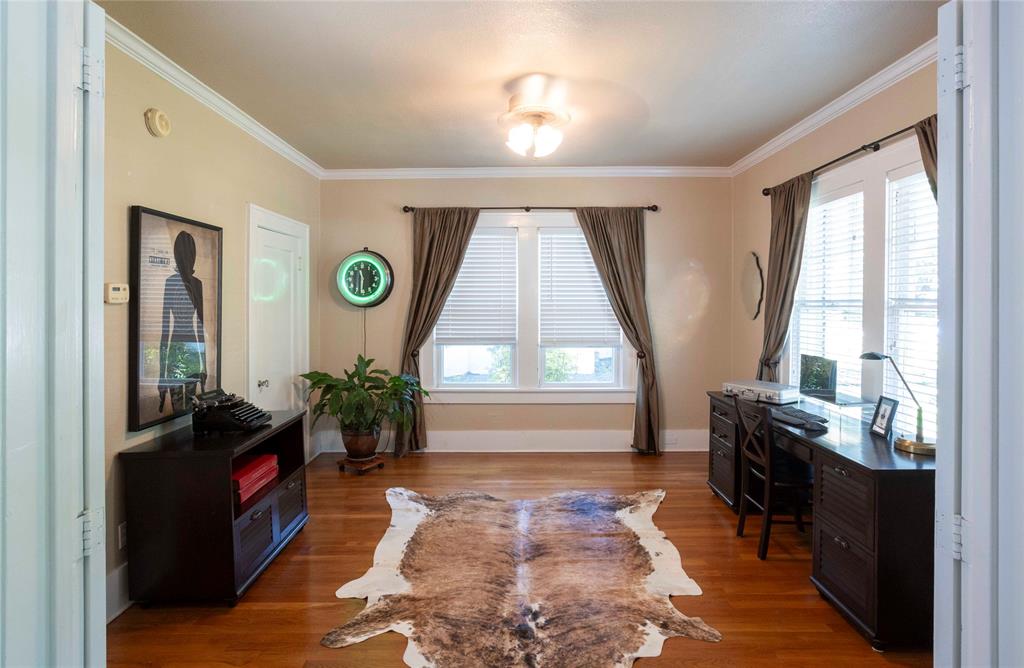 Country Club Heights - Residential