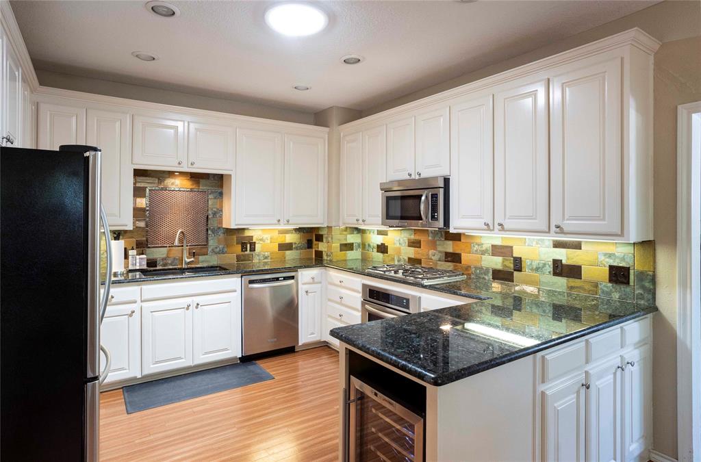 Country Club Heights - Residential