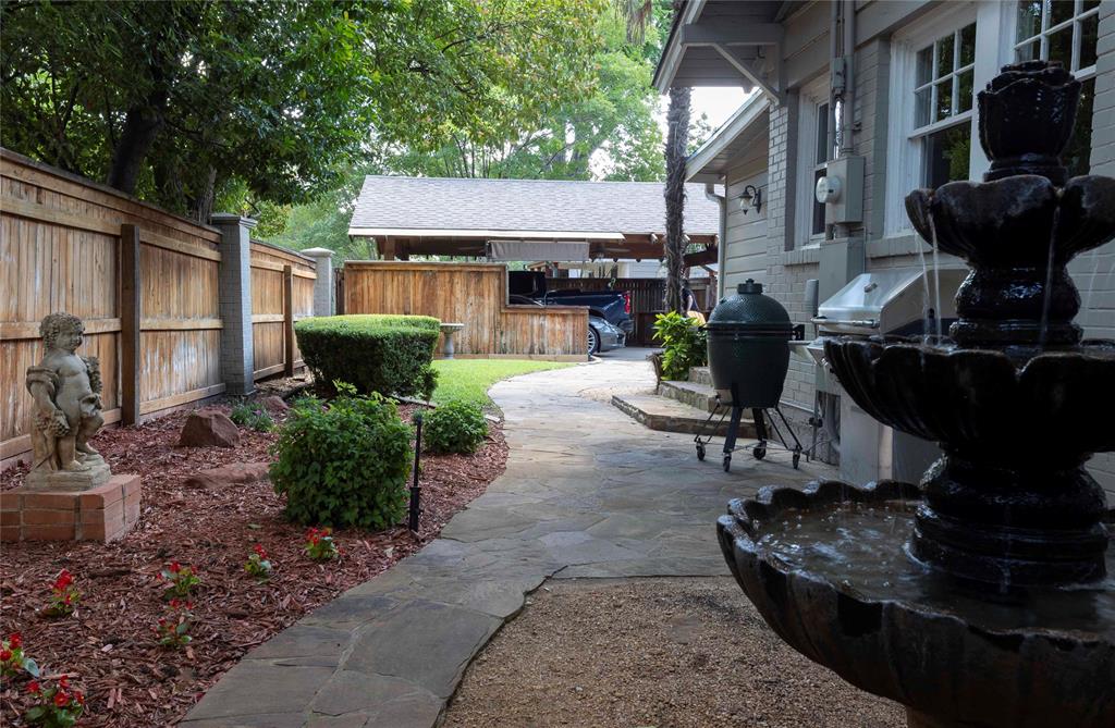 Country Club Heights - Residential