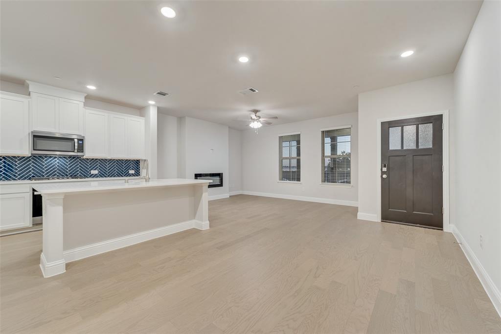 Bayside Twnhms - Residential Lease