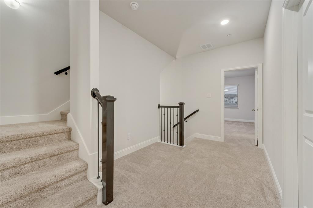 Bayside Twnhms - Residential Lease