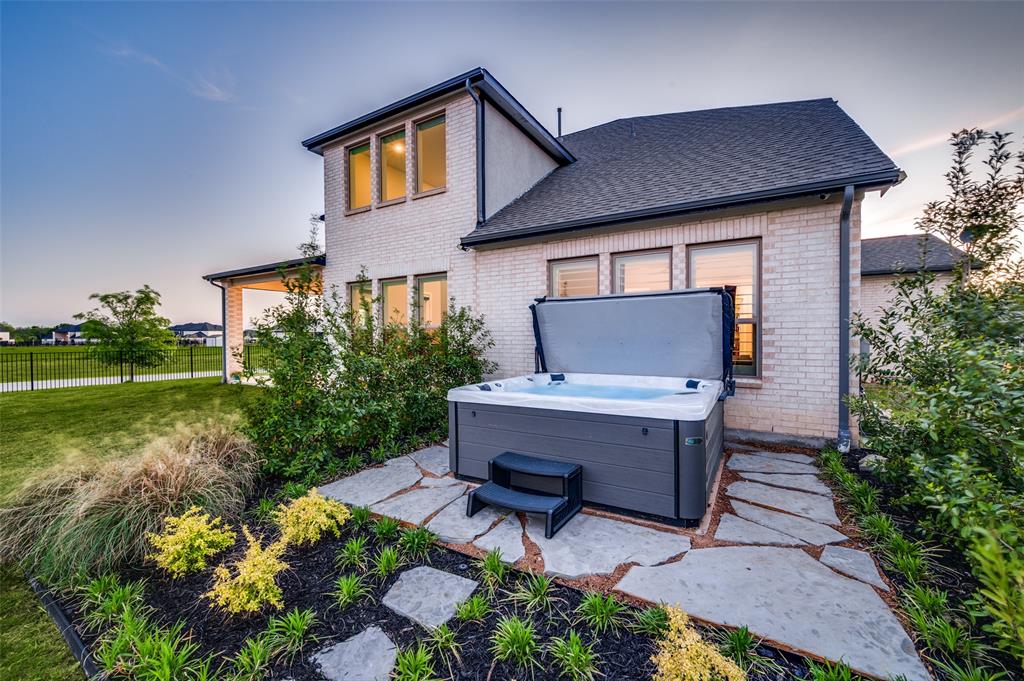 Lakeview Downs - Residential