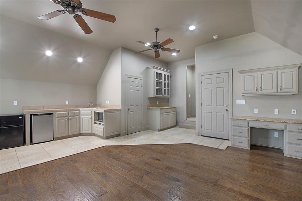 V W Greenwades - Residential