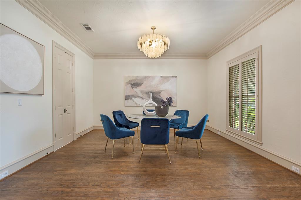 V W Greenwades - Residential