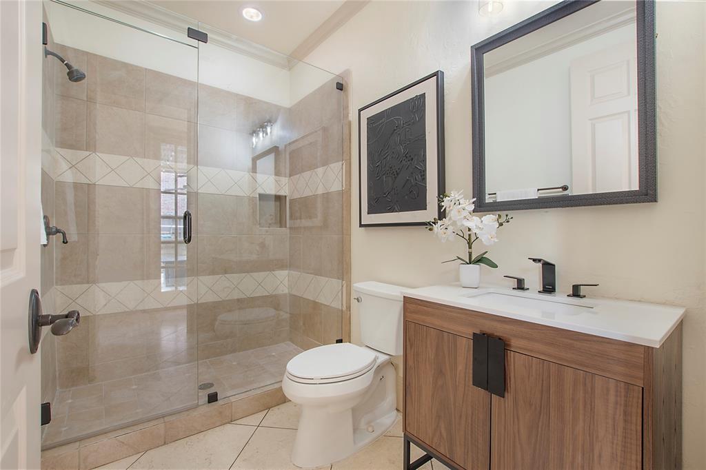 V W Greenwades - Residential