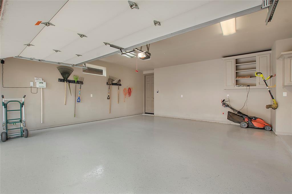 V W Greenwades - Residential