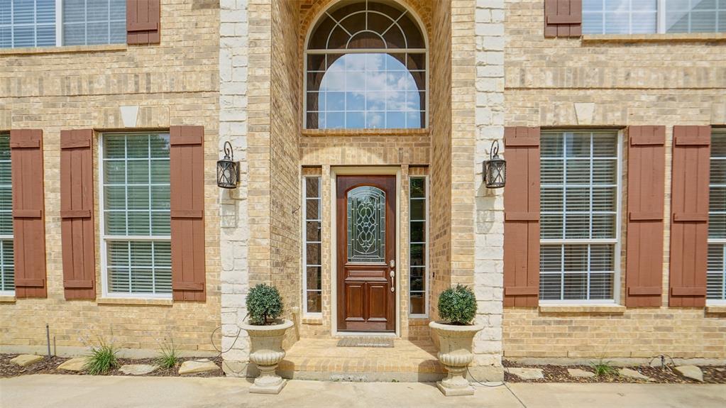 4921 Bob Wills Drive