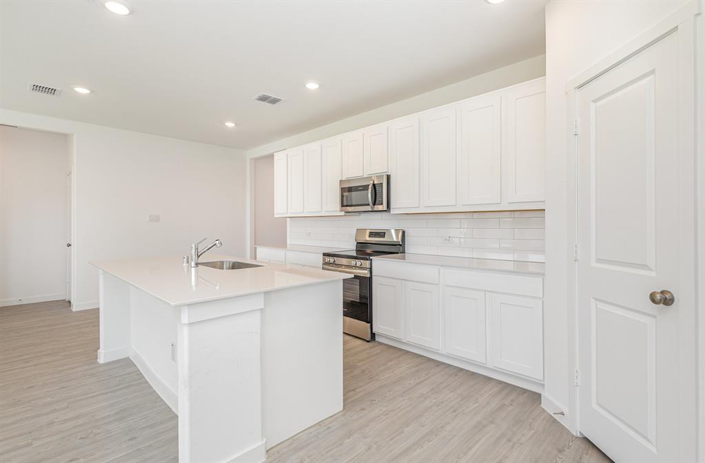 Bridgewater Ph 8 - Residential