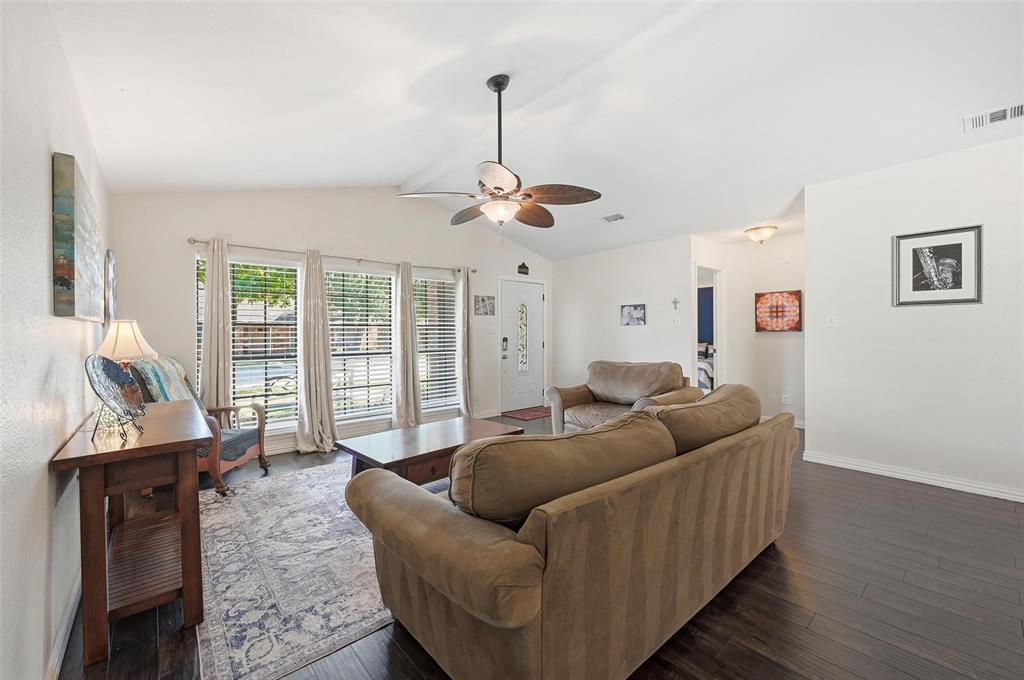 4128 Caldwell Avenue