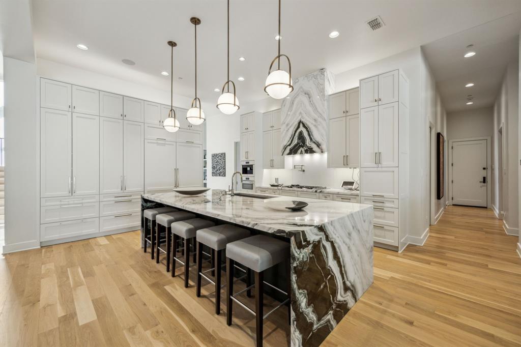 Moss Farms - Residential