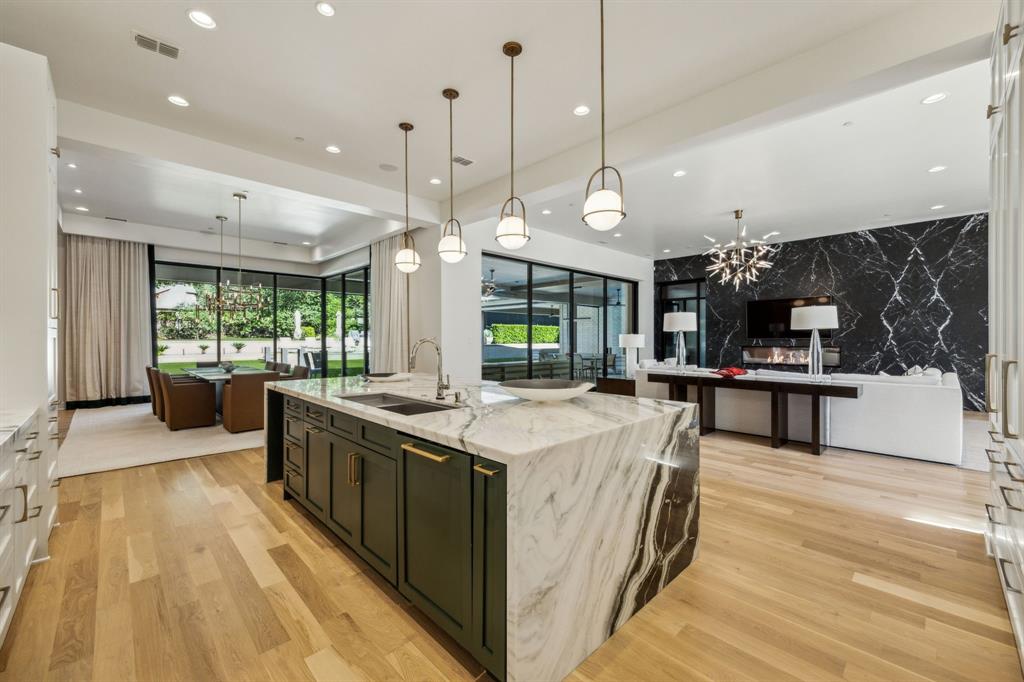 Moss Farms - Residential