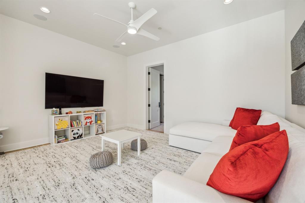 Moss Farms - Residential