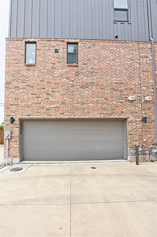 Dallas, Texas 75204, United States, 3 Bedrooms Bedrooms, ,3 BathroomsBathrooms,Residential,Active,242397