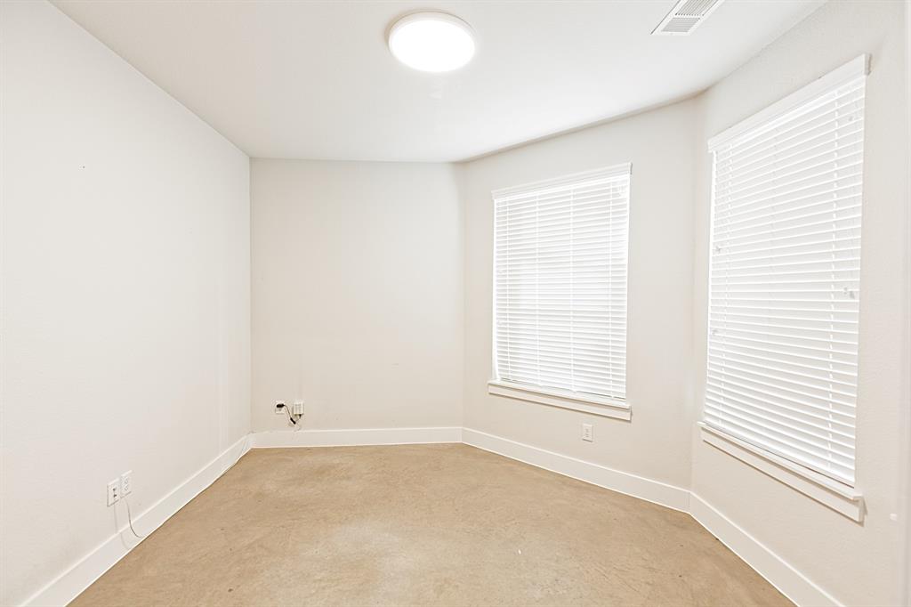 Dallas, Texas 75204, United States, 3 Bedrooms Bedrooms, ,3 BathroomsBathrooms,Residential,Active,242397