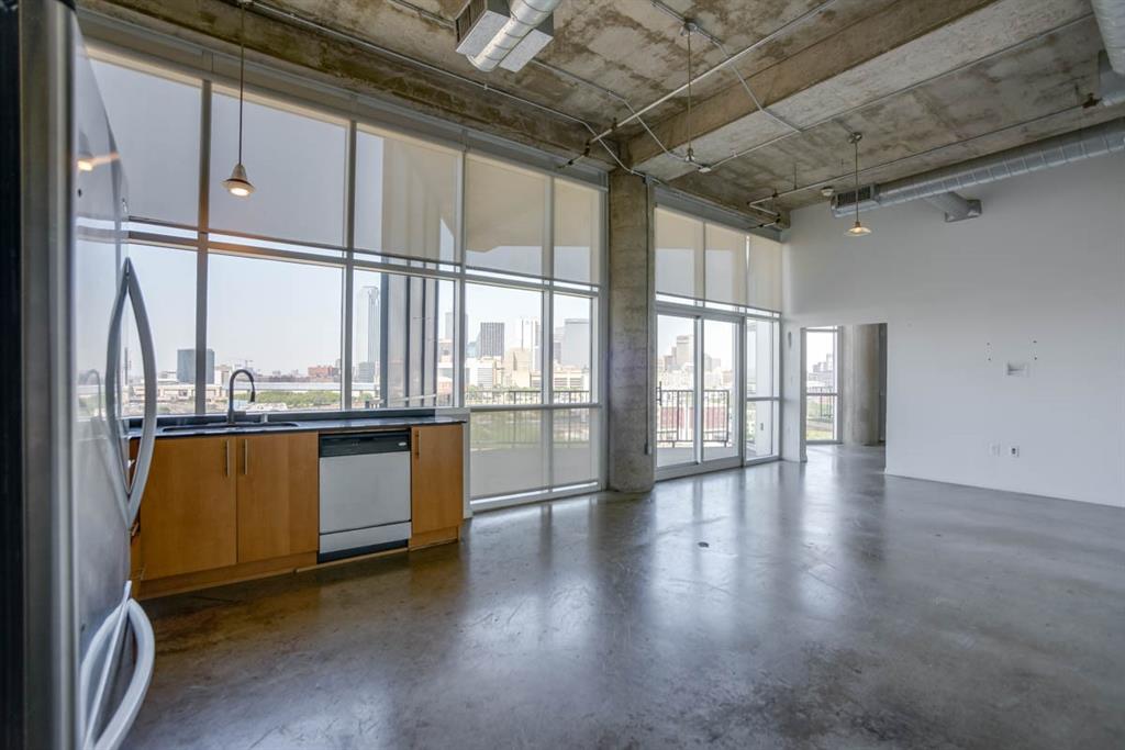 Beat At The South Side Station - Residential Lease