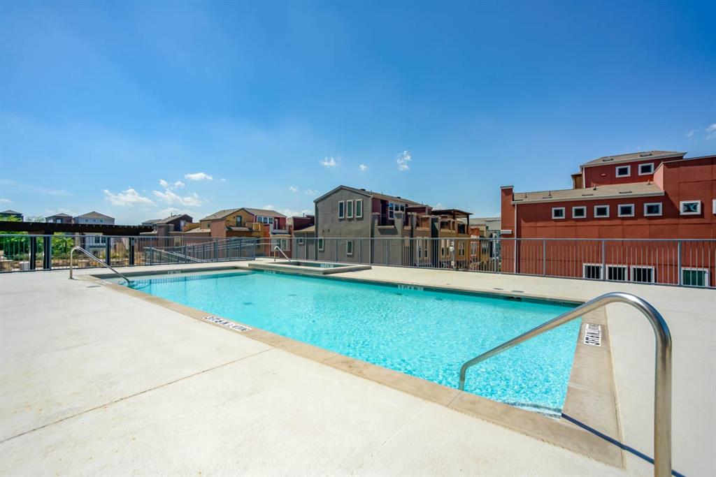 Beat At The South Side Station - Residential Lease