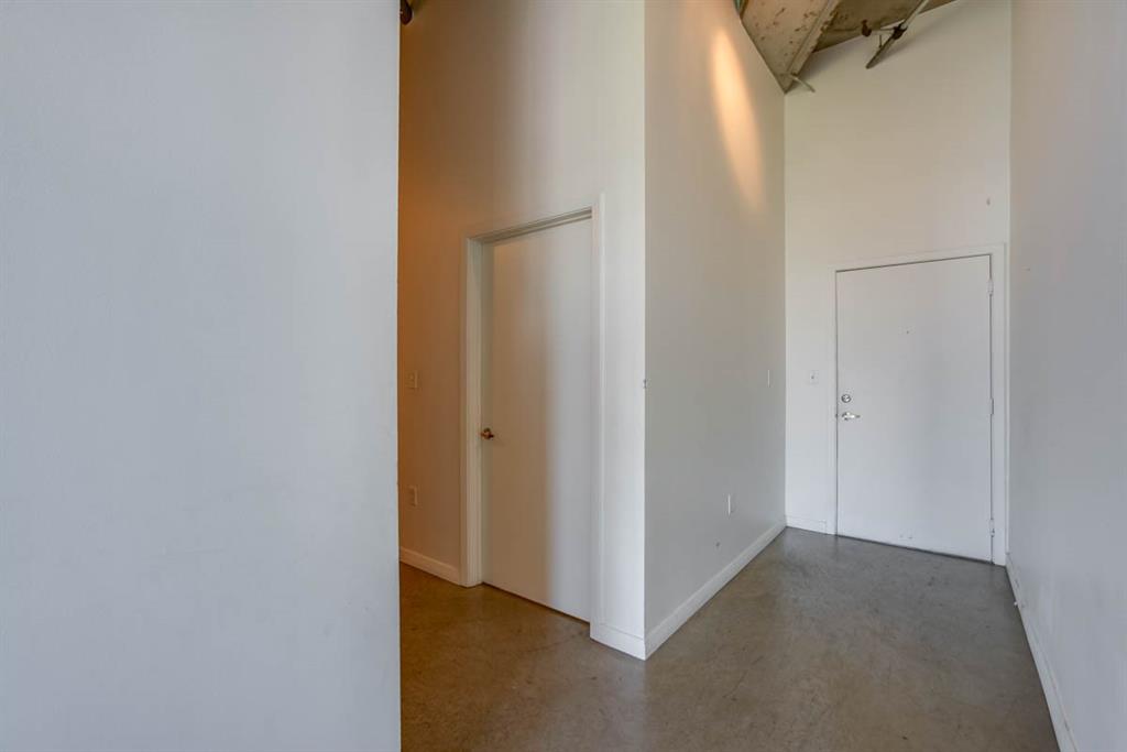 Beat At The South Side Station - Residential Lease