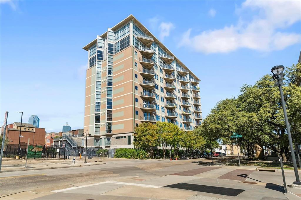 Beat At The South Side Station - Residential Lease