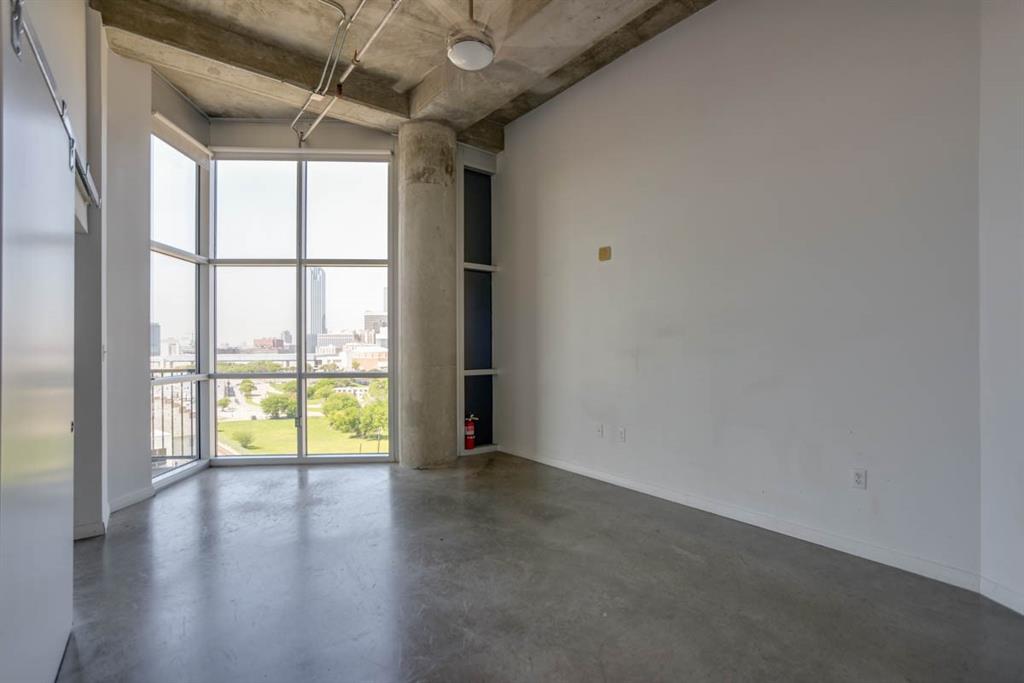 Beat At The South Side Station - Residential Lease