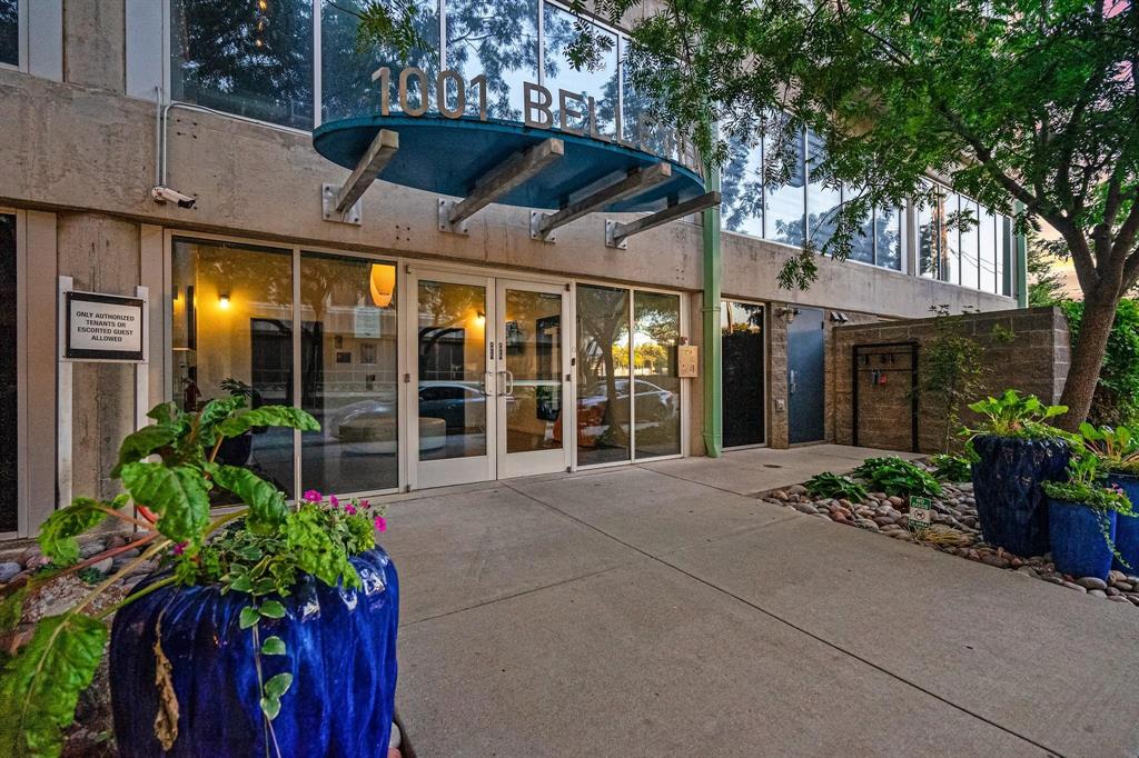 Beat At The South Side Station - Residential Lease