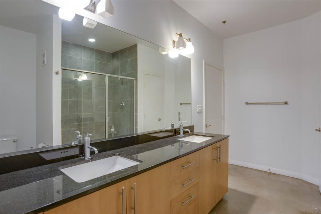 Beat At The South Side Station - Residential Lease