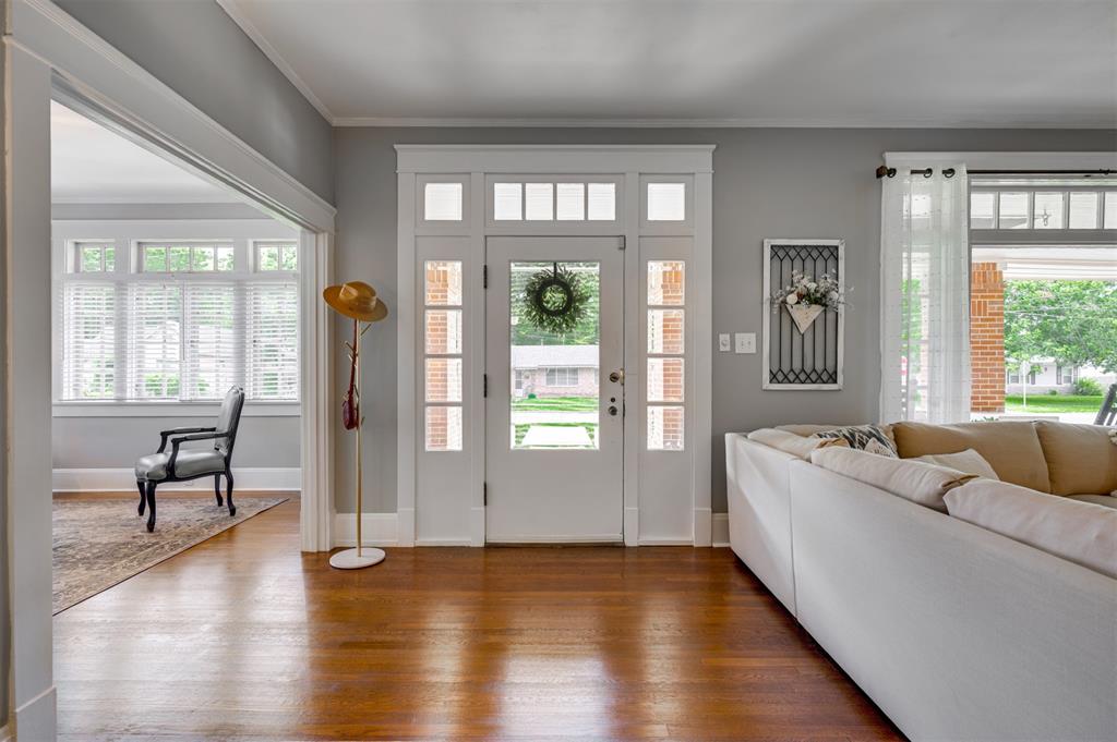 354 W Washington Street