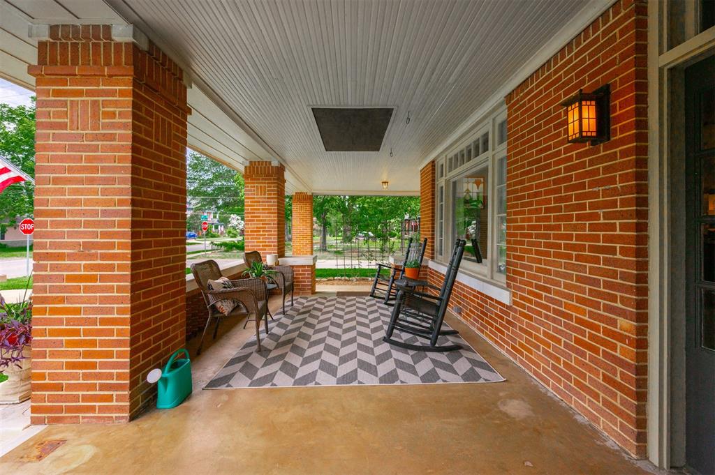 354 W Washington Street