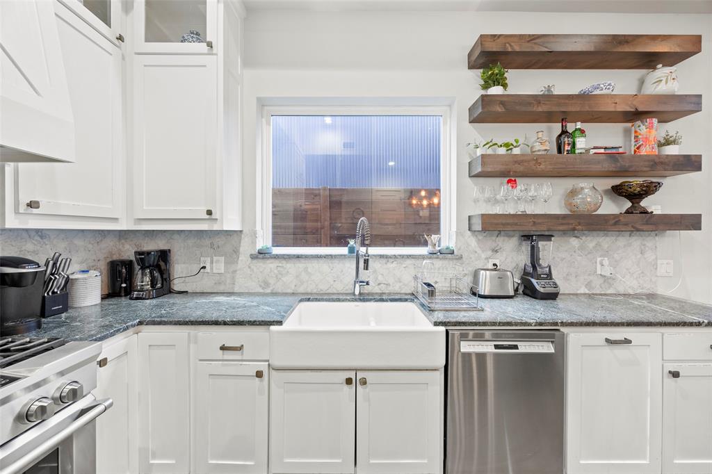 Fakes Park Place - Residential