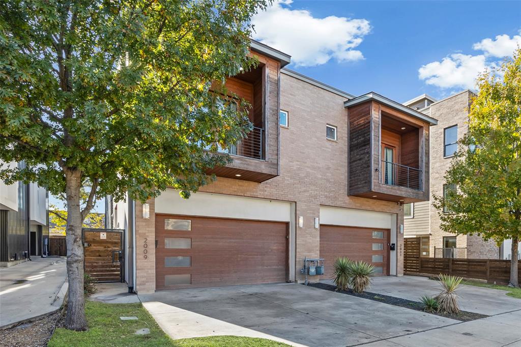 2009 N Prairie Avenue 2009