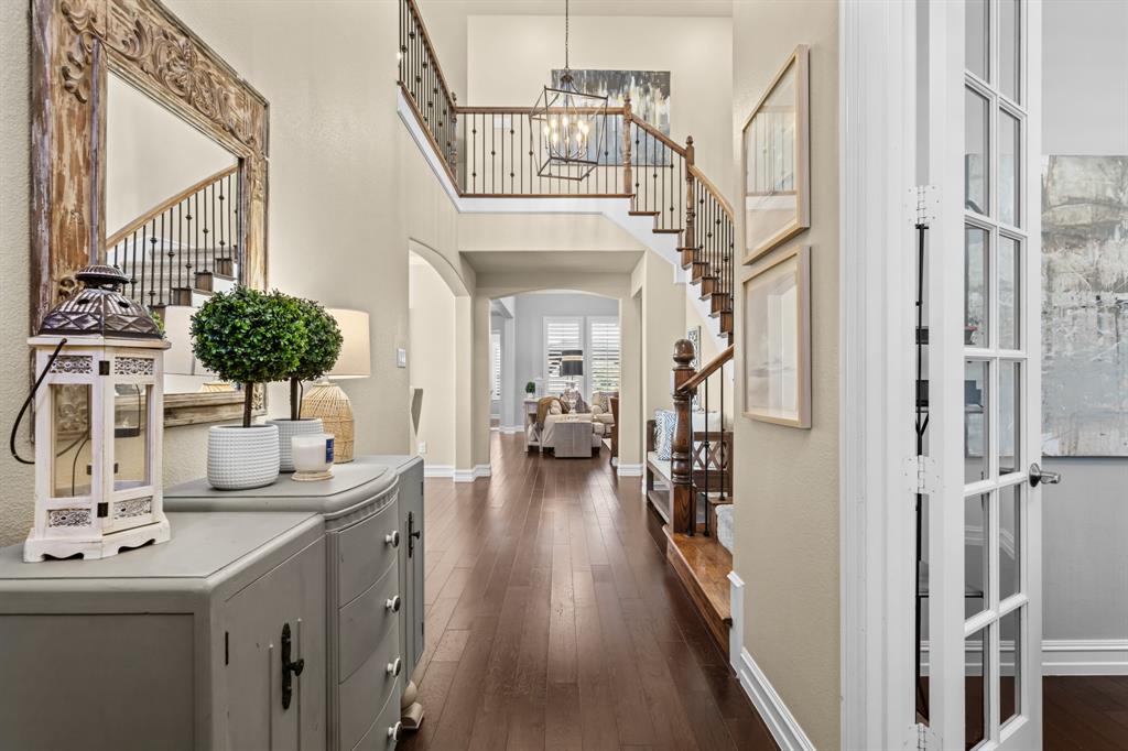 2804 Hyde Cove