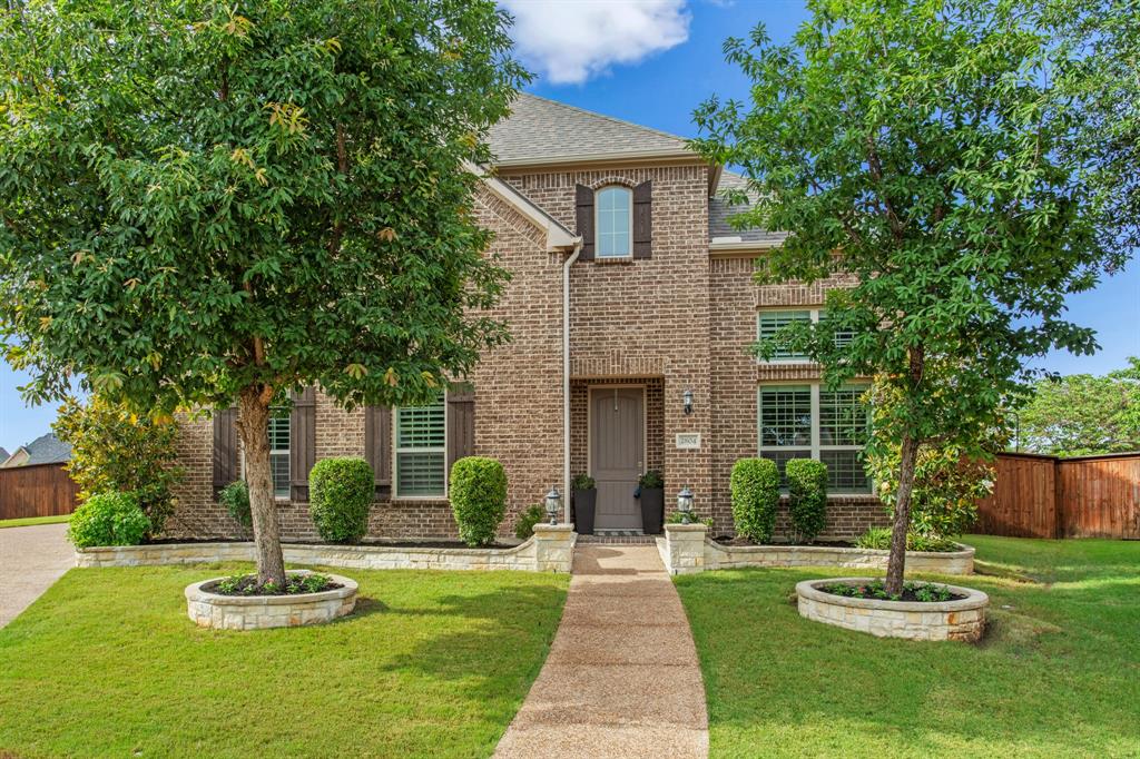 2804 Hyde Cove