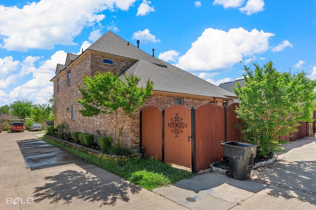 Bossier City, Louisiana 71111, United States, 3 Bedrooms Bedrooms, ,3 BathroomsBathrooms,Residential,Active,109061