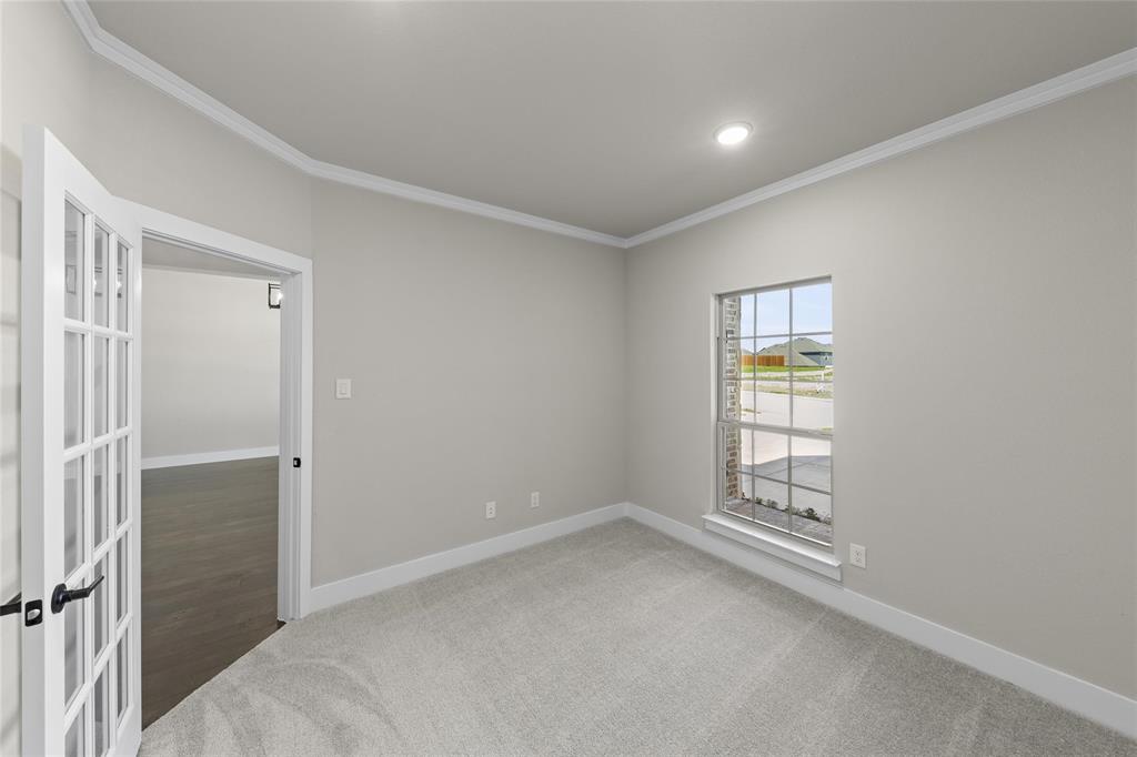 711 S Stearman Lane