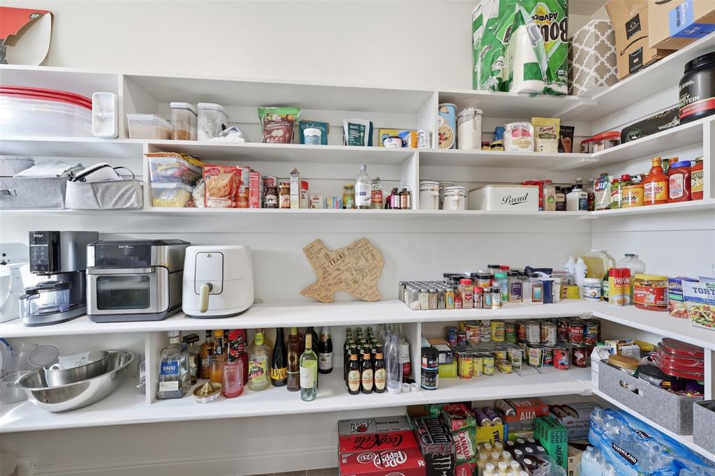 The Preserve On Ash - Residential