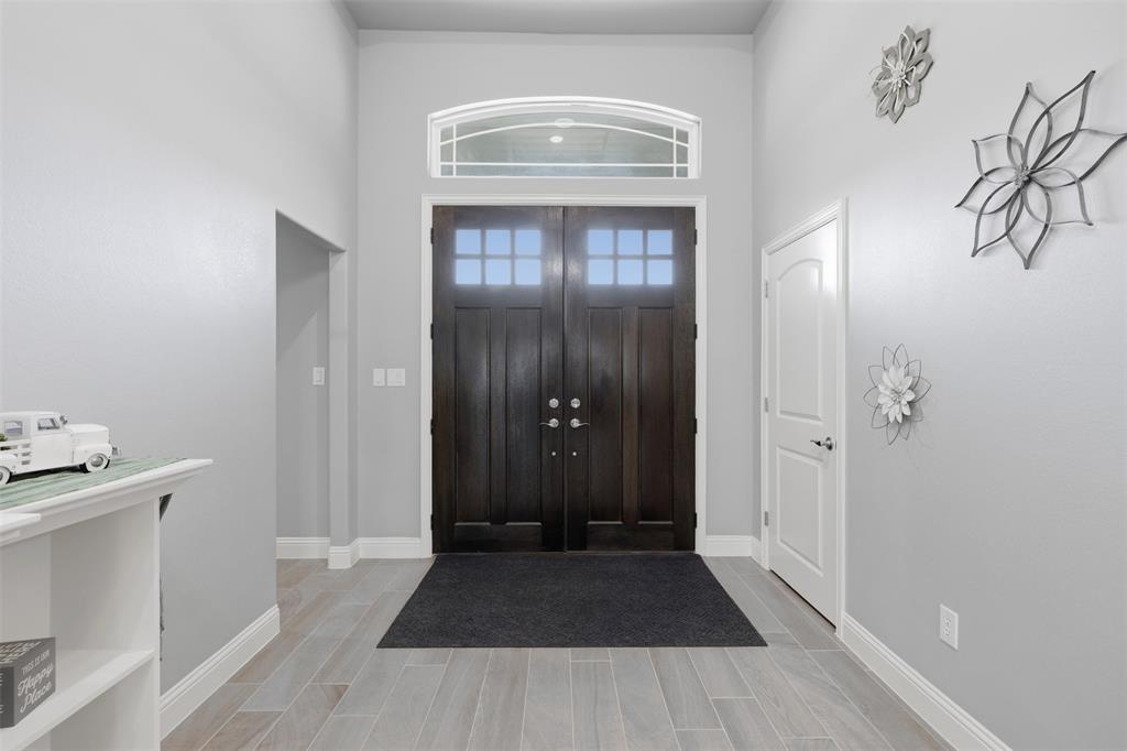 The Preserve On Ash - Residential