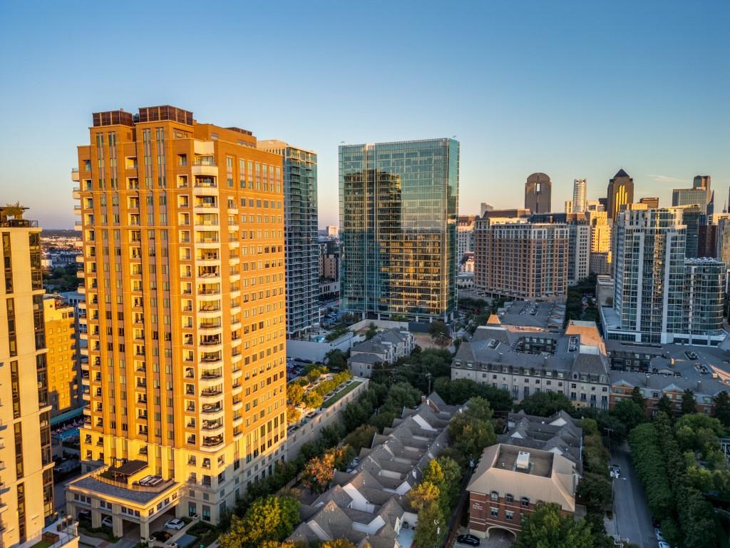 2300 Wolf Street 14A