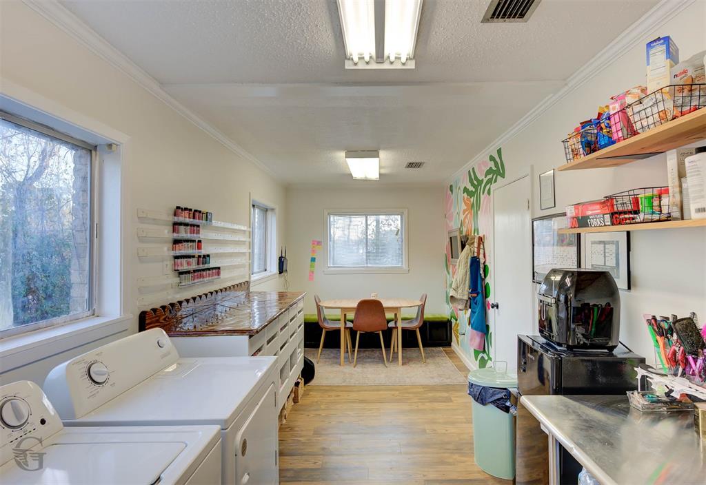 Commercial - Commercial Sale